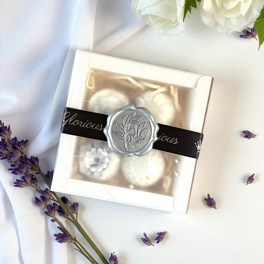 Spa Day 4 Lavender Wax Melts Gift Box With Botanicals