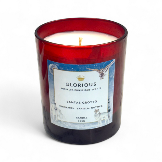 Santas Grotto Candle - with notes of Cinnamon, Vanilla and Nutmeg